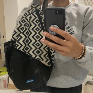 kavu over shoulder pack